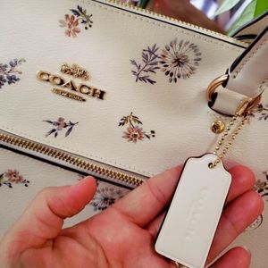 Zip Top Tote In flowers Canvas COACH